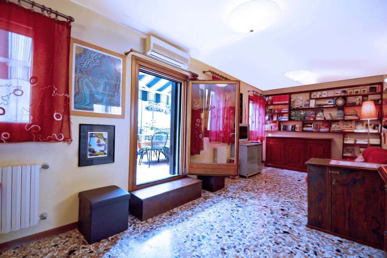 Ve.n.i.ce Cera Casa Della Zia *